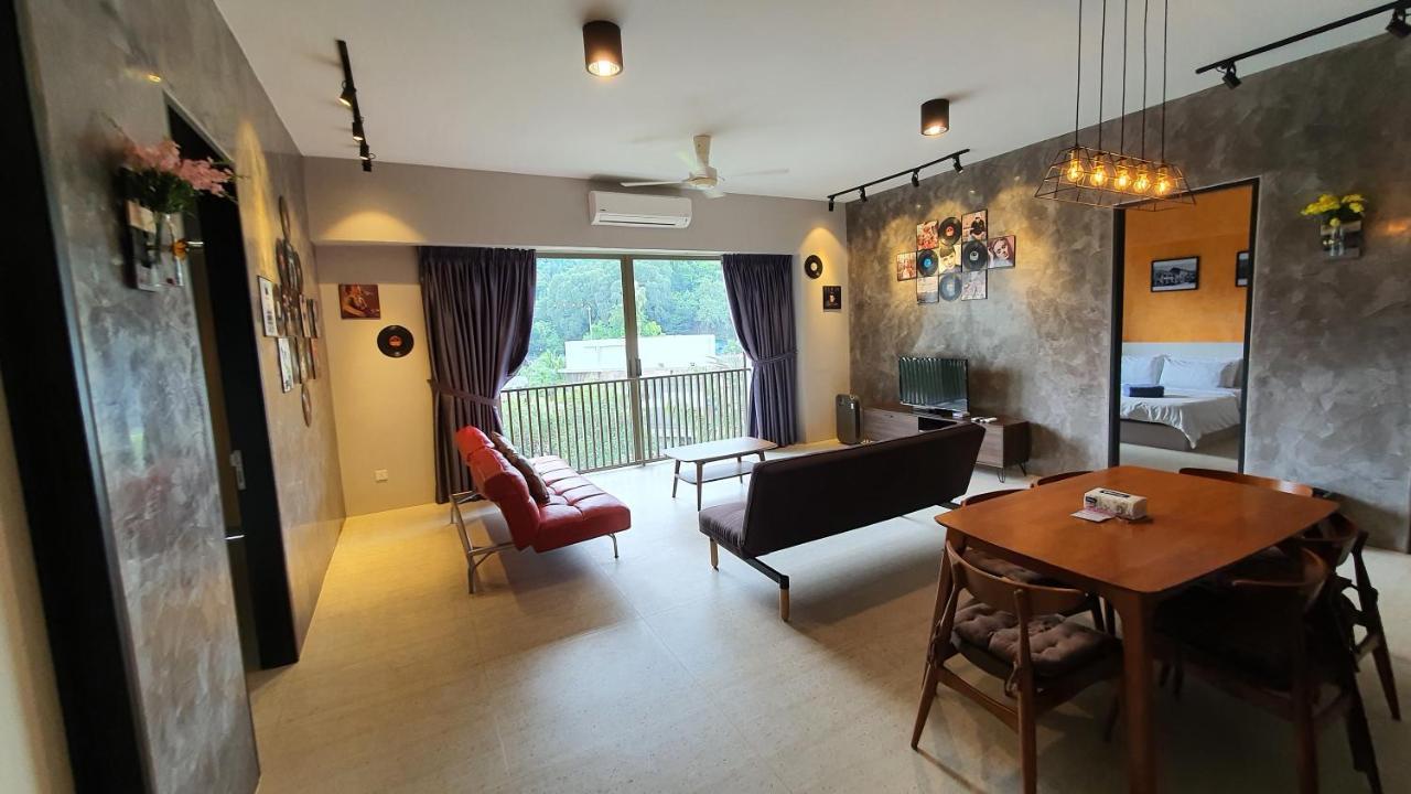 By The Sea Beach Luxury Resort - Batu Feringgi Ngoại thất bức ảnh