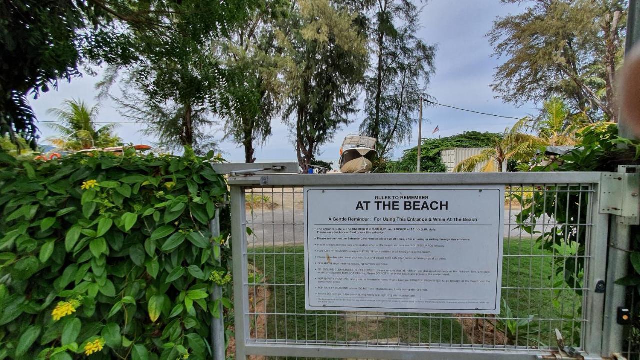 By The Sea Beach Luxury Resort - Batu Feringgi Ngoại thất bức ảnh